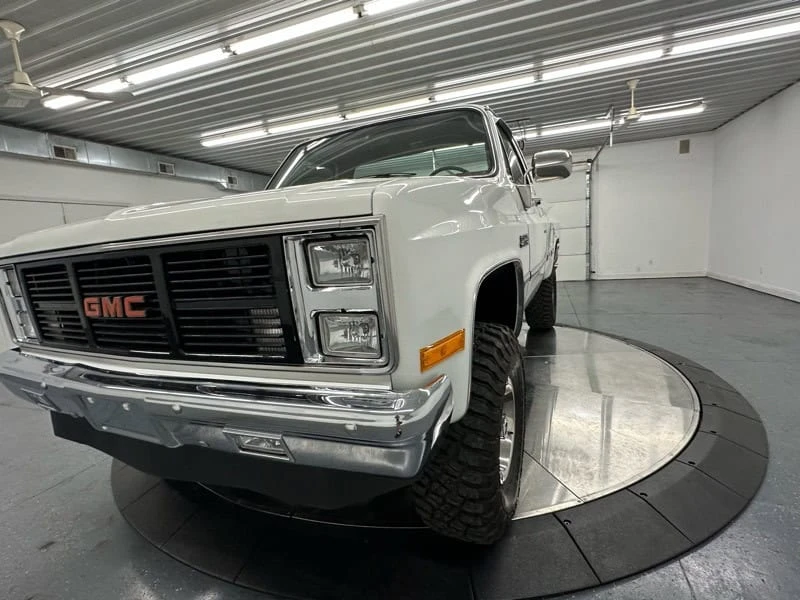 1987 GMC C/K 3rd Gen - Image 29 of 31