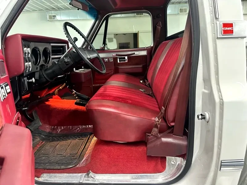 1987 GMC C/K 3rd Gen - Image 5 of 31