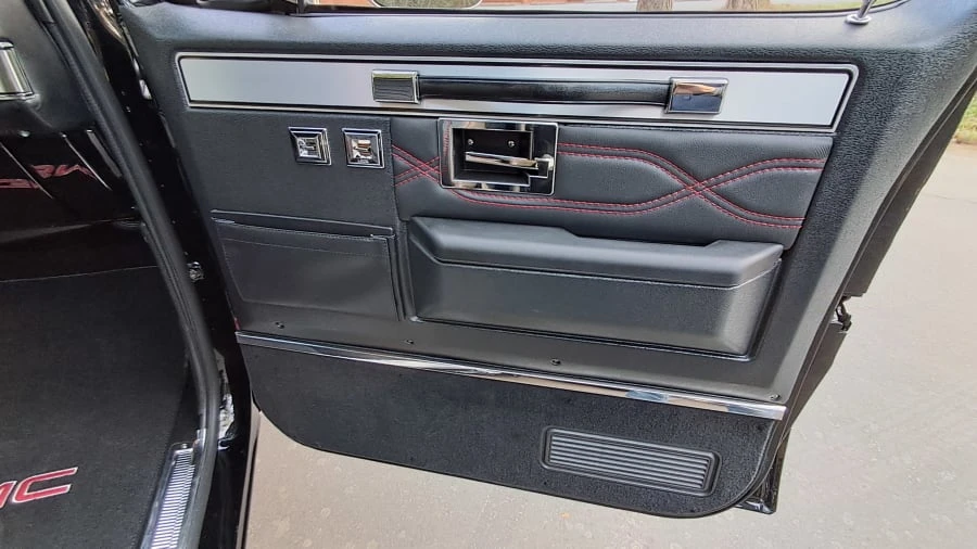 1987 GMC C/K 3rd Gen - Image 17 of 21