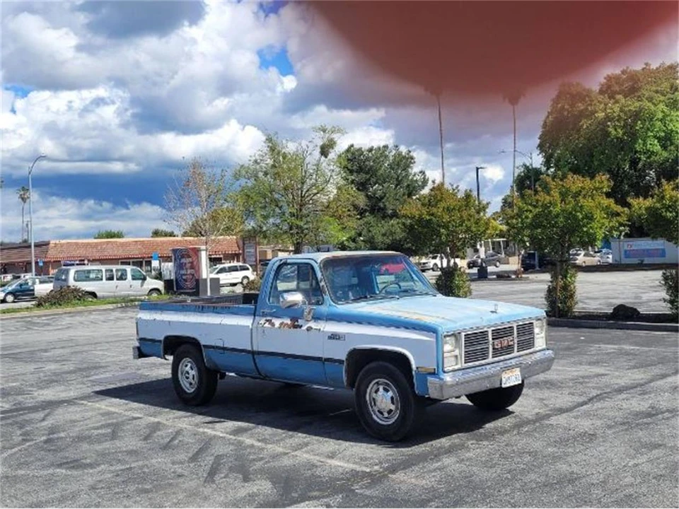 1987 GMC C/K 3rd Gen - Image 12 of 13