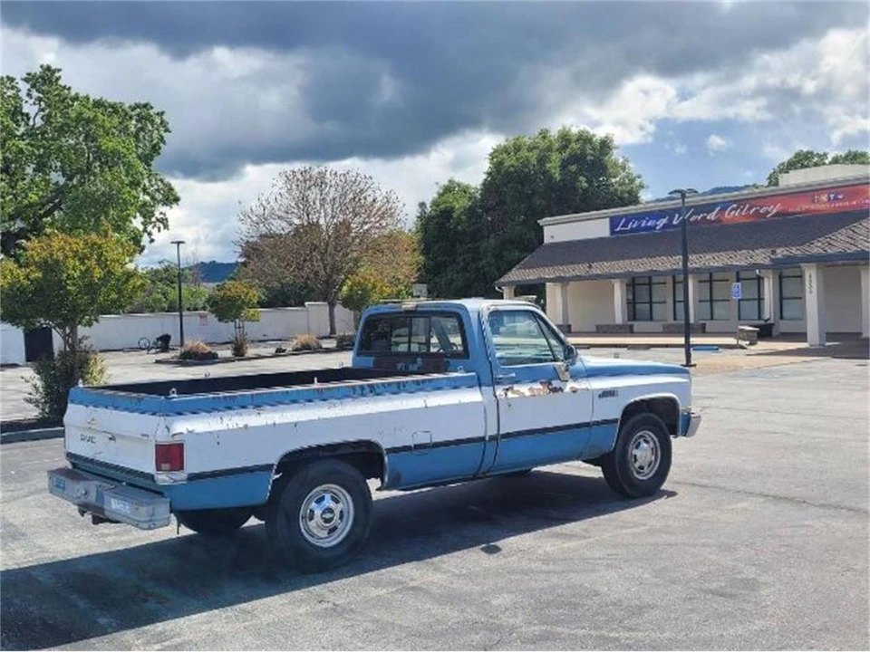 1987 GMC C/K 3rd Gen - Image 13 of 13