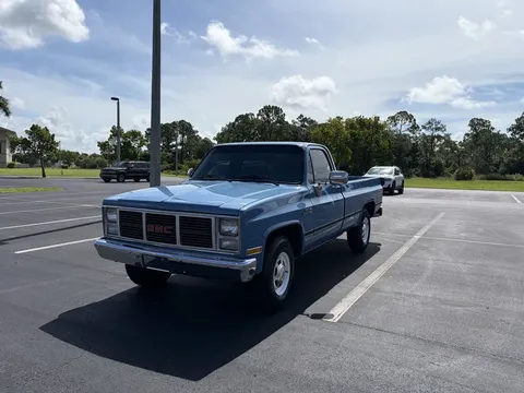 1987 GMC 2500 High Sierra 3/4-Ton Long Bed Pickup