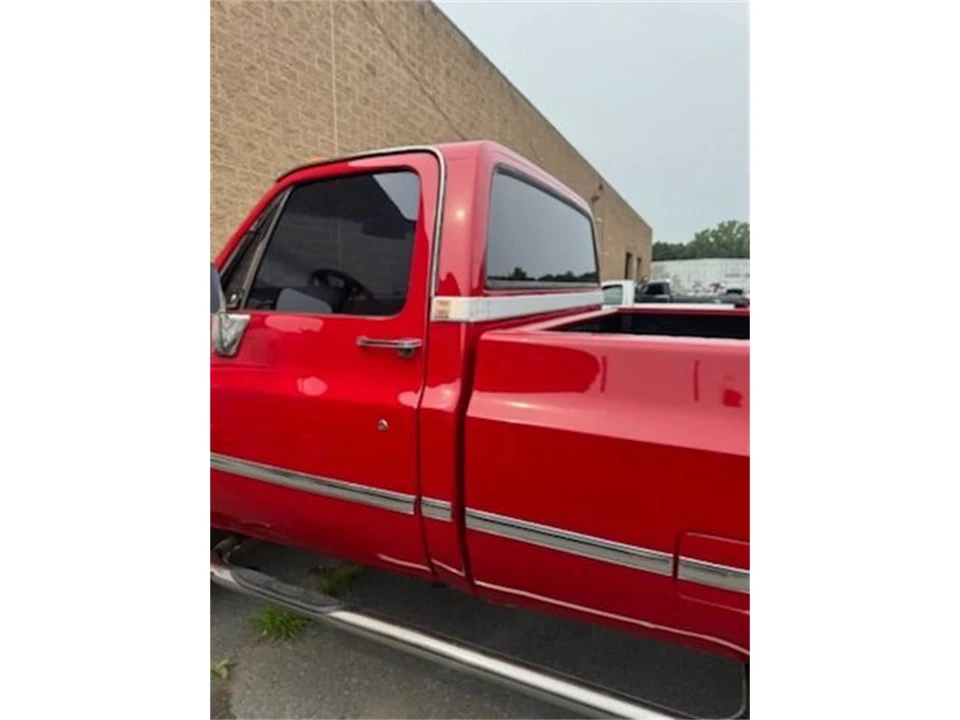 1987 GMC C/K 3rd Gen - Image 4 of 21