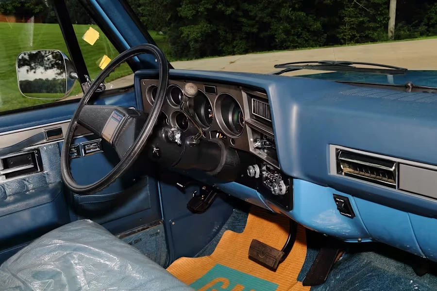 1987 GMC C/K 3rd Gen - Image 19 of 31