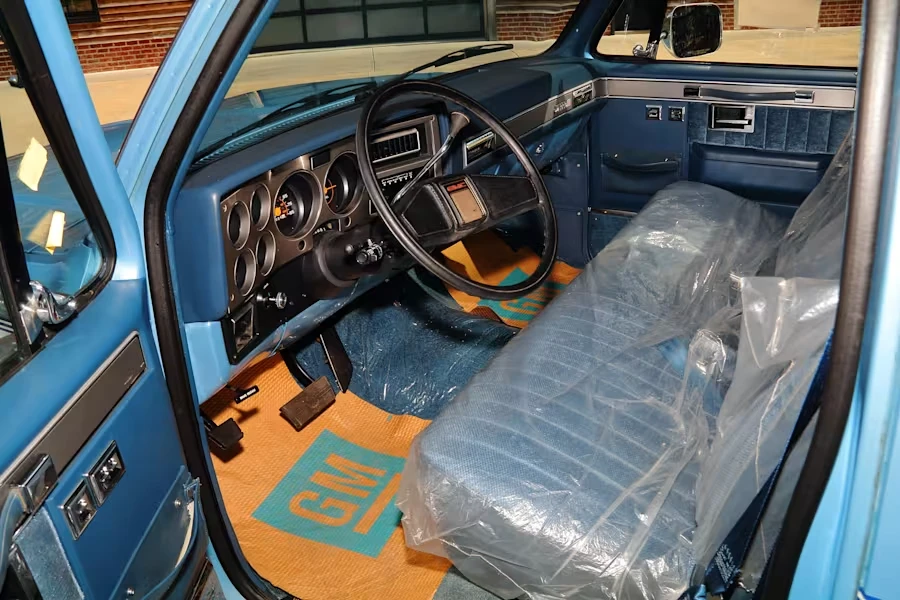 1987 GMC C/K 3rd Gen - Image 25 of 31