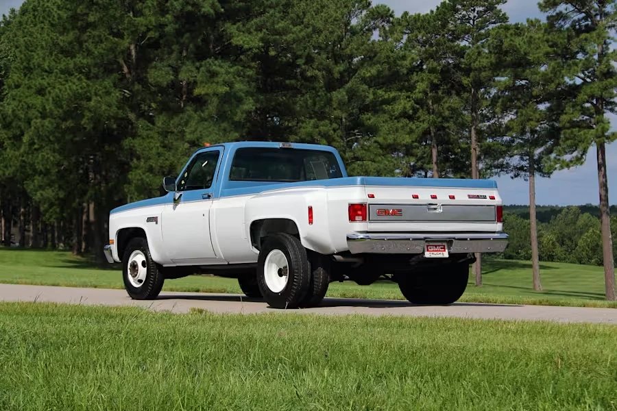 1987 GMC C/K 3rd Gen - Image 15 of 31