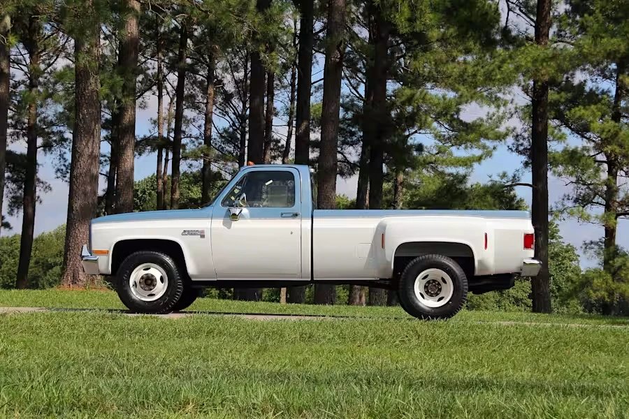 1987 GMC C/K 3rd Gen - Image 12 of 31