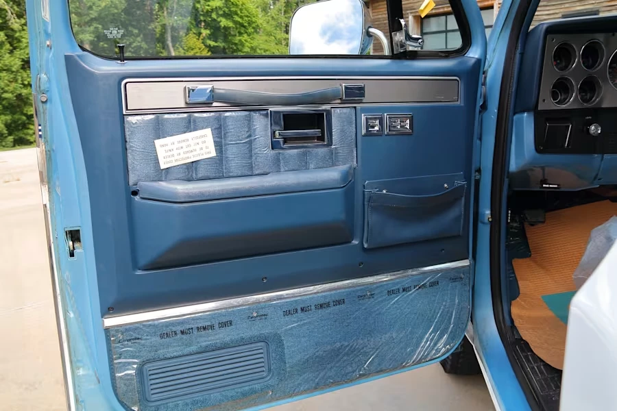 1987 GMC C/K 3rd Gen - Image 24 of 31
