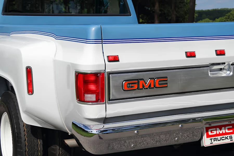 1987 GMC C/K 3rd Gen - Image 14 of 31