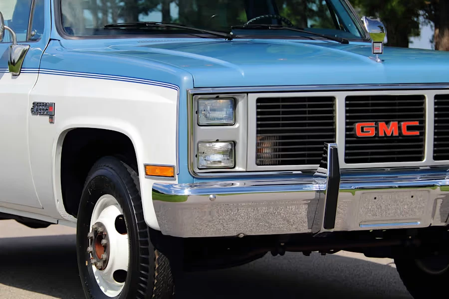 1987 GMC C/K 3rd Gen - Image 9 of 31