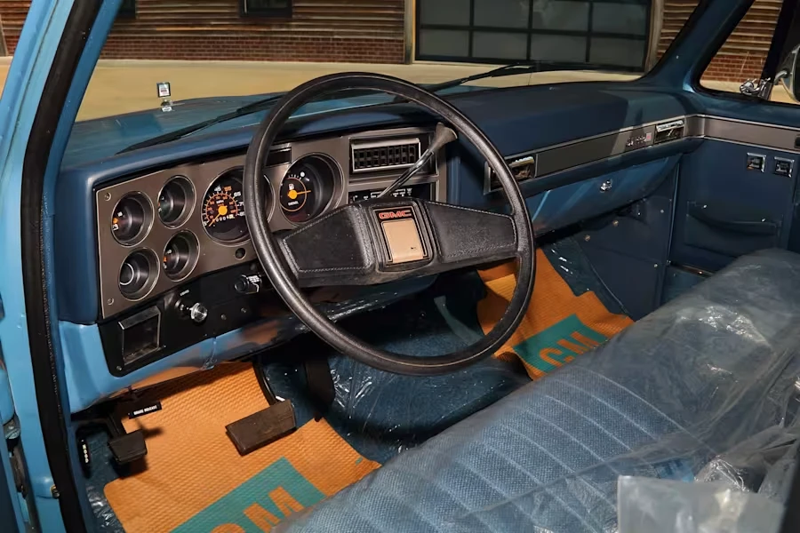 1987 GMC C/K 3rd Gen - Image 18 of 31