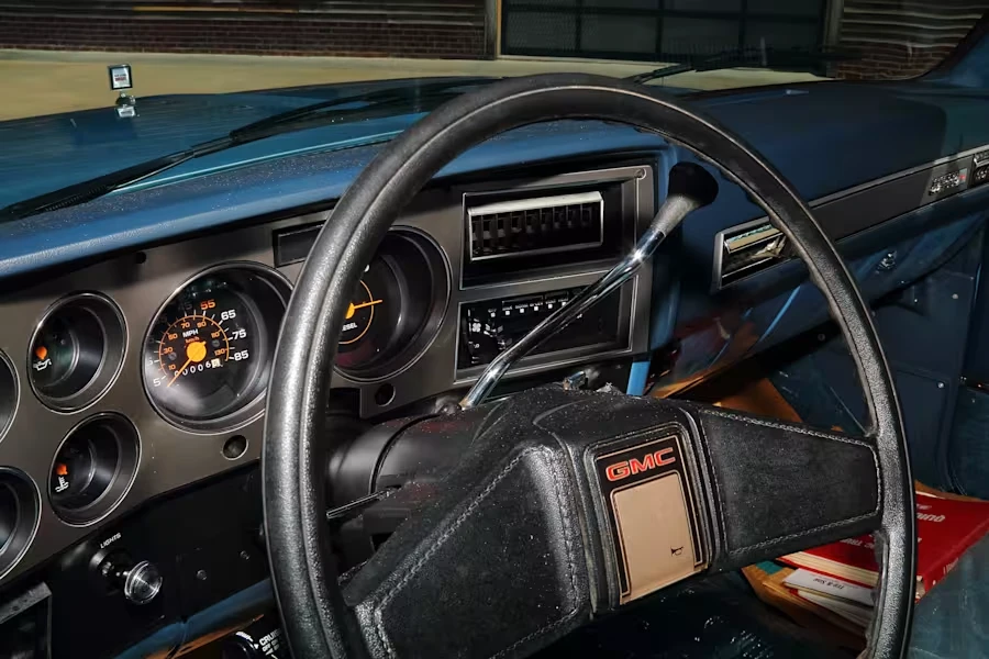 1987 GMC C/K 3rd Gen - Image 28 of 31
