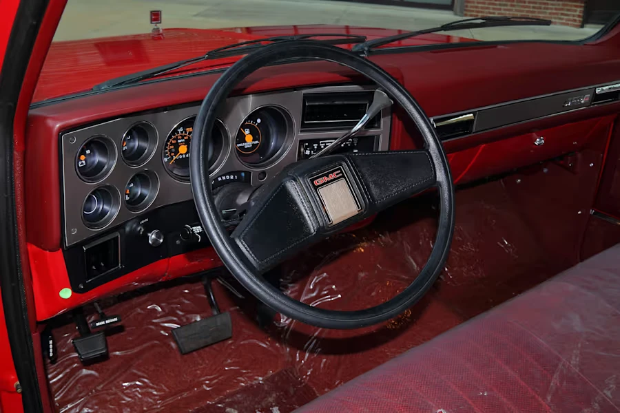 1987 GMC C/K 3rd Gen - Image 29 of 31