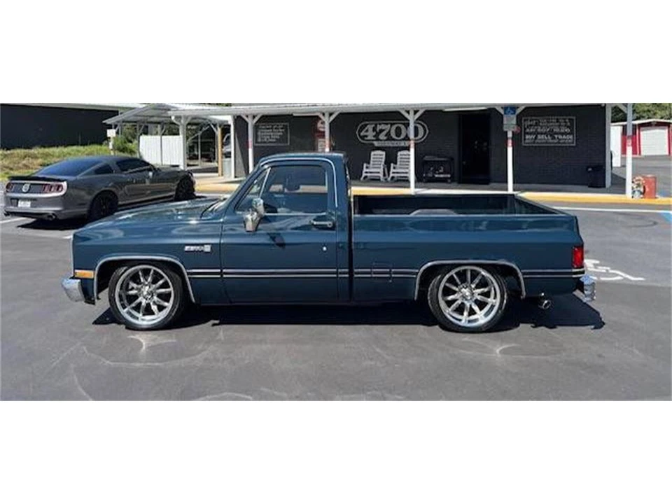 1987 GMC C/K 3rd Gen - Image 8 of 21