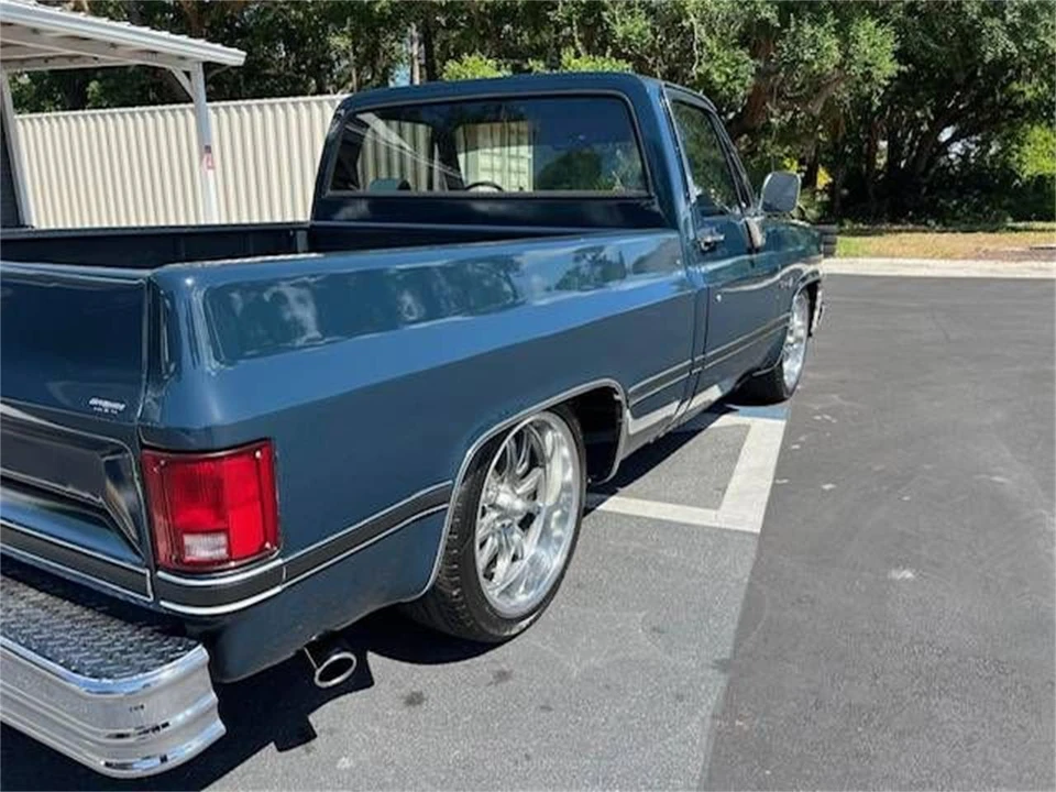 1987 GMC C/K 3rd Gen - Image 20 of 21