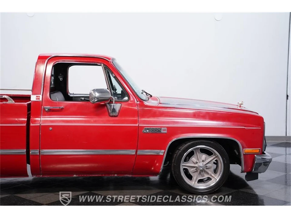 1987 GMC C/K 3rd Gen - Image 25 of 31