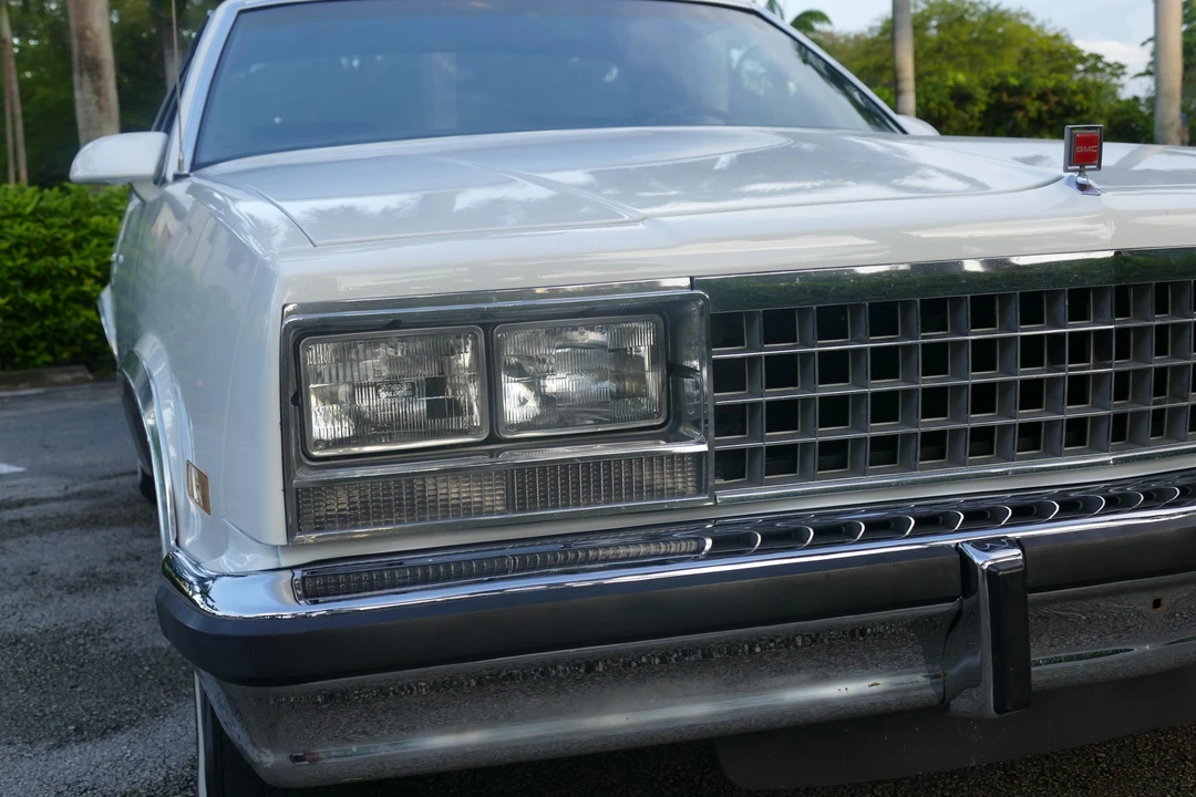 1987 GMC Sprint/Caballero - Image 15 of 31