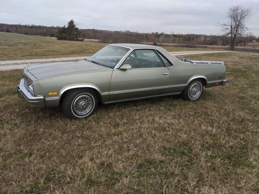 1987 GMC Sprint/Caballero - Image 2 of 11