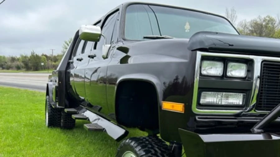 1987 GMC C/K 3rd Gen - Image 5 of 9