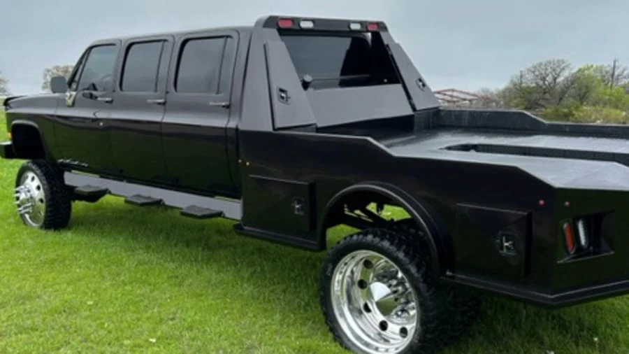 1987 GMC C/K 3rd Gen - Image 4 of 9