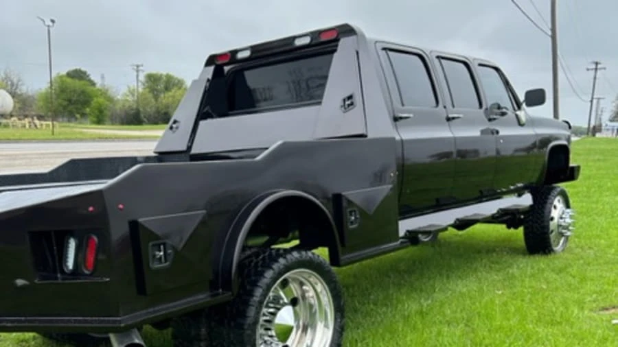 1987 GMC C/K 3rd Gen - Image 3 of 9