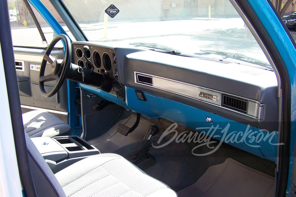 1987 GMC Jimmy 2nd Gen - Image 12 of 31