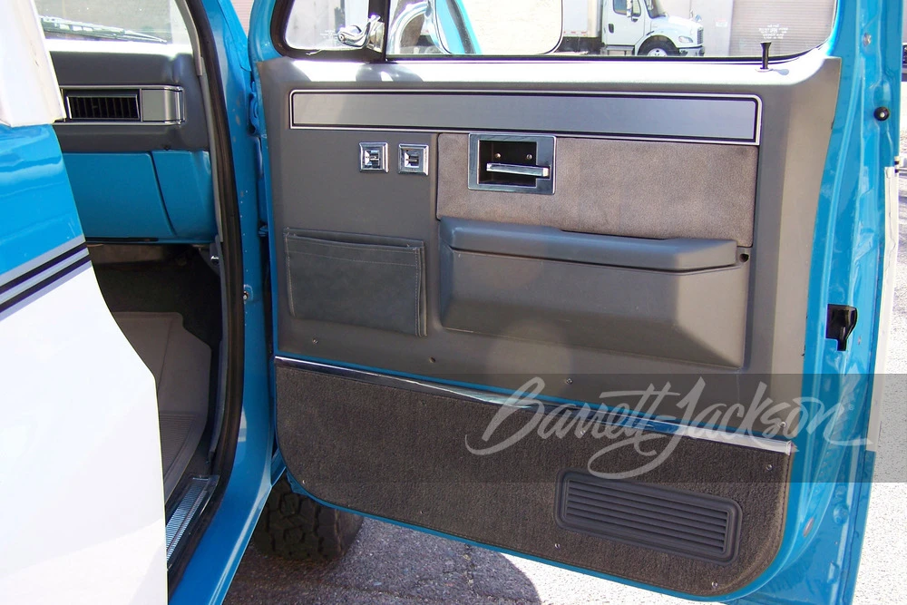 1987 GMC Jimmy 2nd Gen - Image 25 of 31