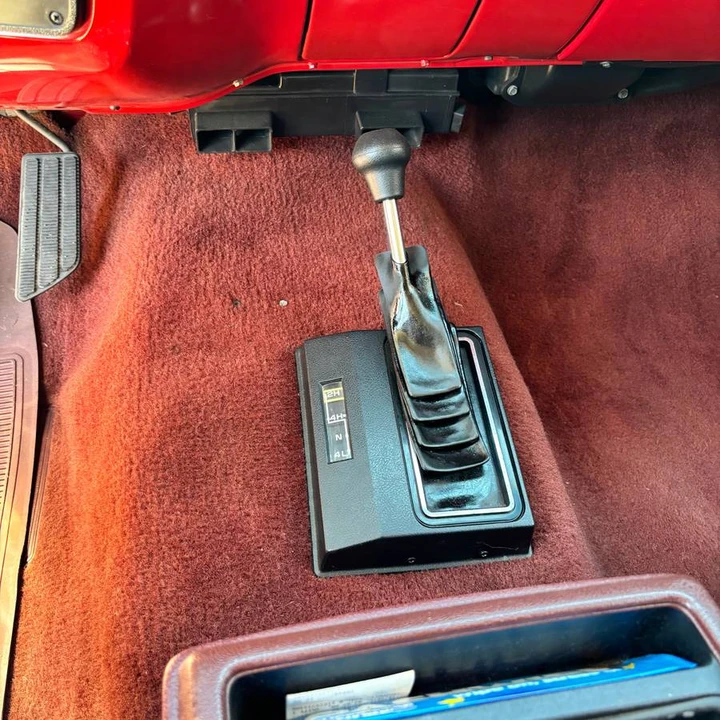 1987 GMC Jimmy 2nd Gen - Image 7 of 12