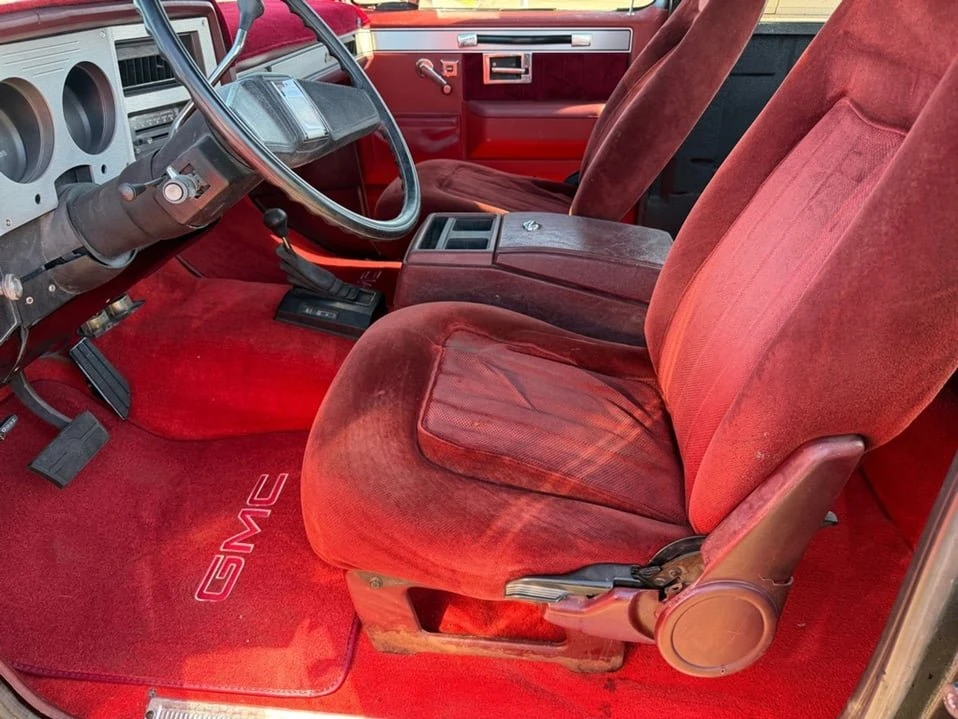 1987 GMC Jimmy 2nd Gen - Image 9 of 20