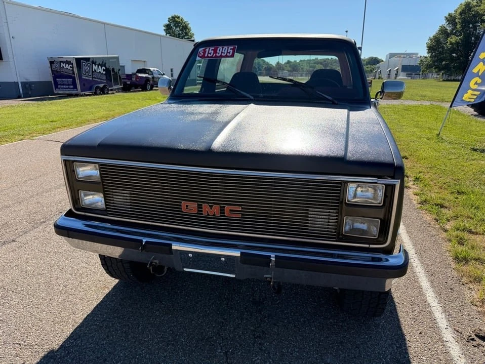 1987 GMC Jimmy 2nd Gen - Image 4 of 20