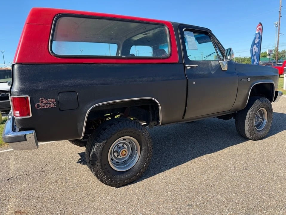 1987 GMC Jimmy 2nd Gen - Image 6 of 20