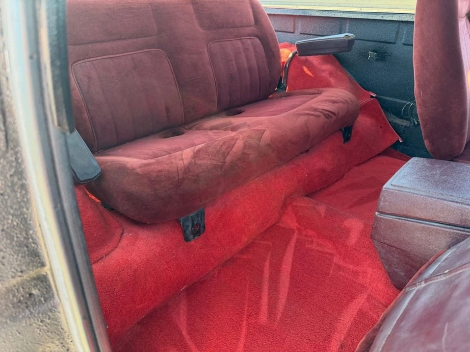 1987 GMC Jimmy 2nd Gen - Image 13 of 20