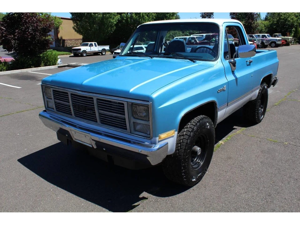 1987 GMC Jimmy 2nd Gen - Image 12 of 31