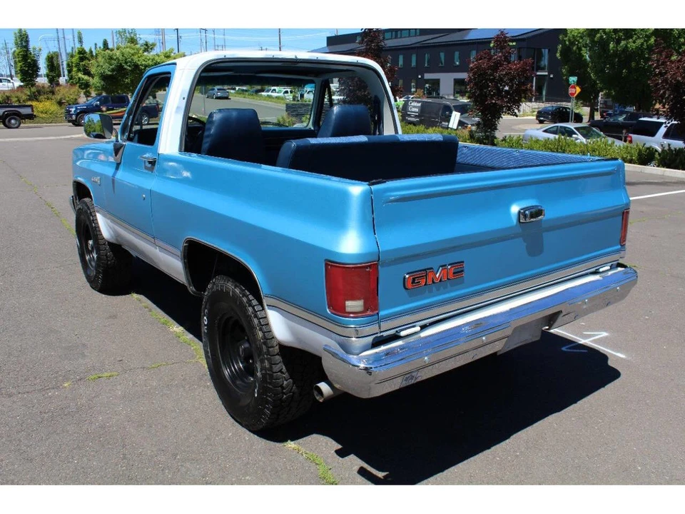 1987 GMC Jimmy 2nd Gen - Image 18 of 31
