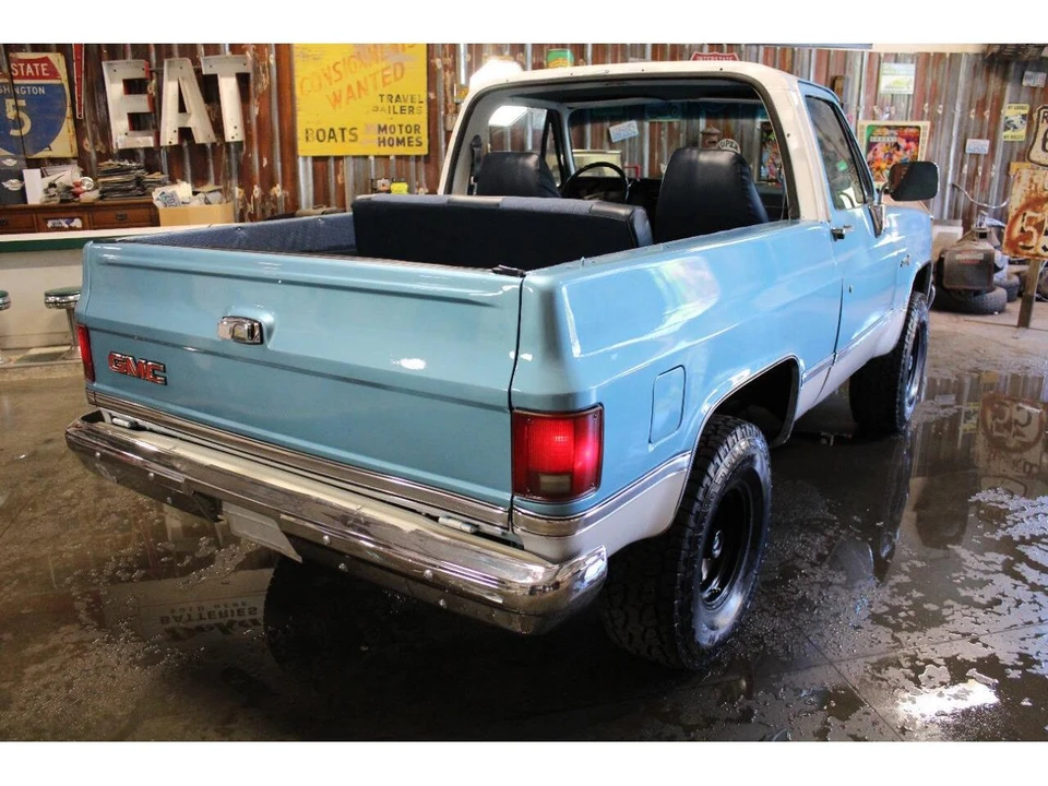 1987 GMC Jimmy 2nd Gen - Image 23 of 31