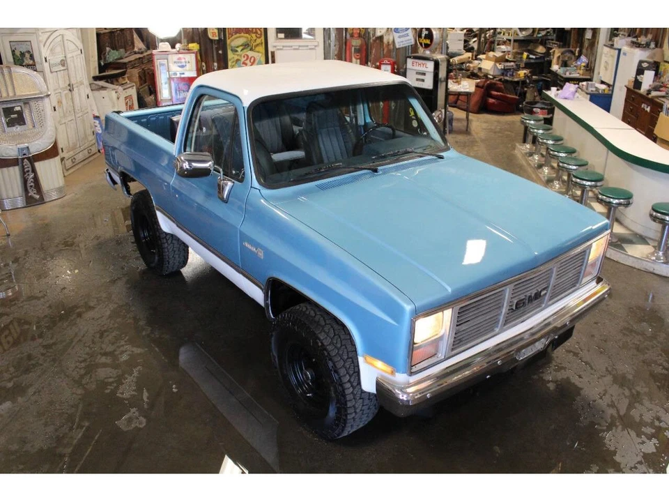 1987 GMC Jimmy 2nd Gen - Image 29 of 31