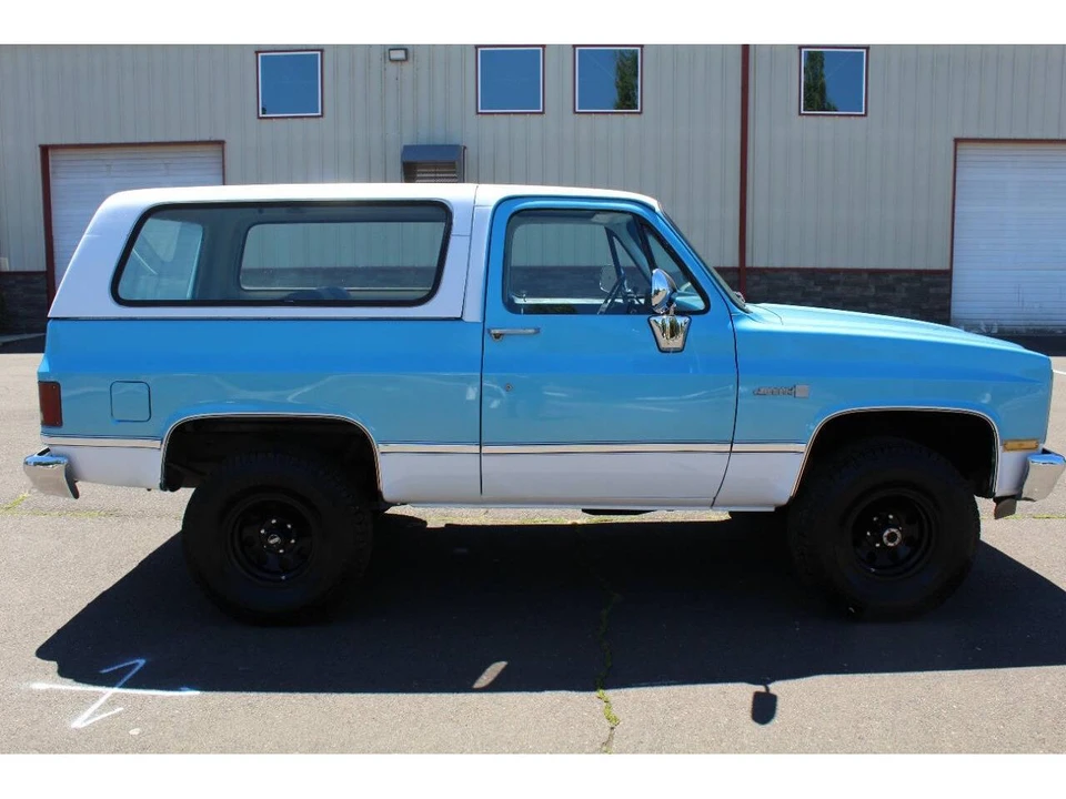 1987 GMC Jimmy 2nd Gen - Image 6 of 31
