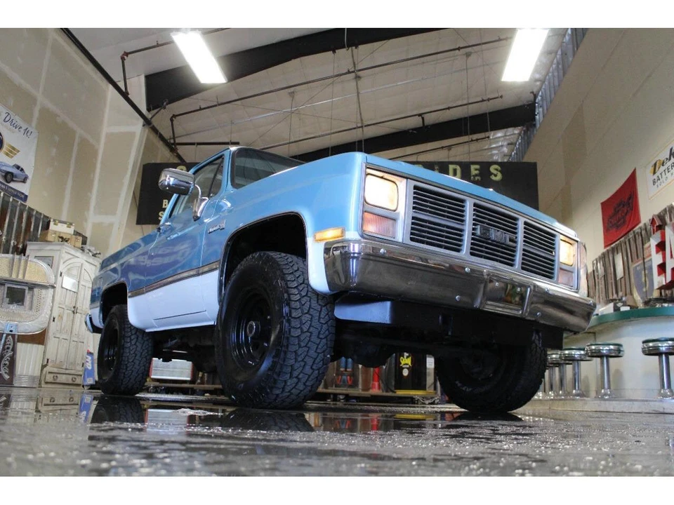 1987 GMC Jimmy 2nd Gen - Image 30 of 31