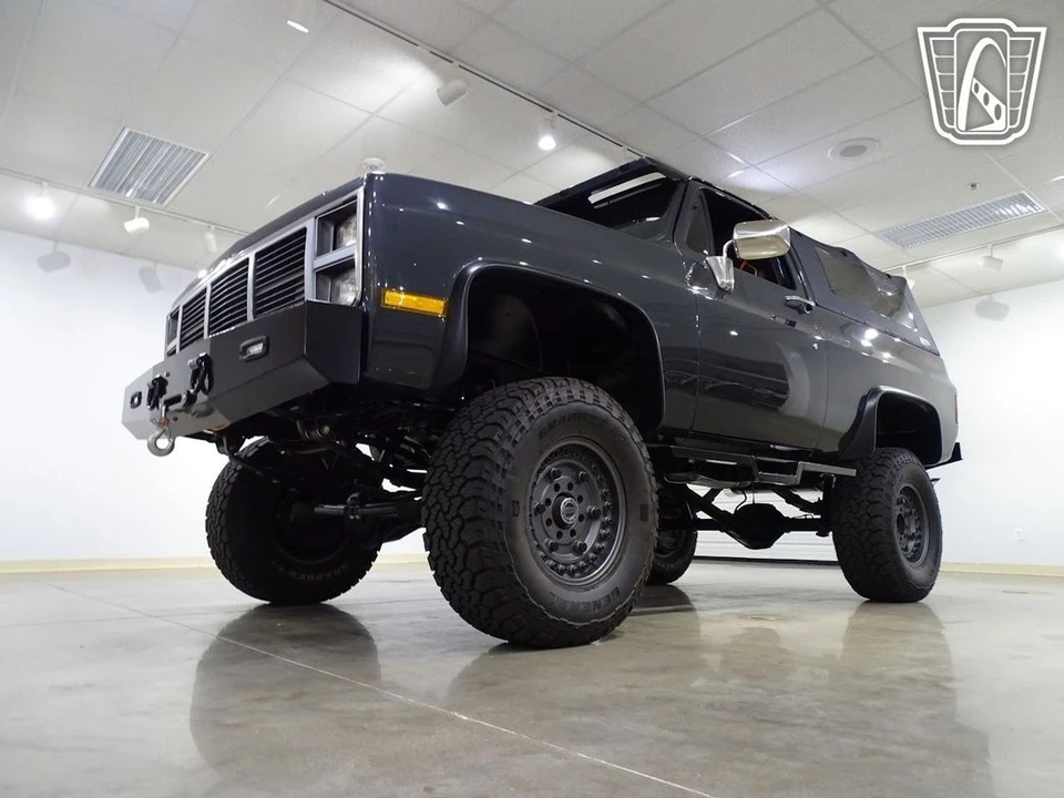 1987 GMC Jimmy 2nd Gen - Image 6 of 21