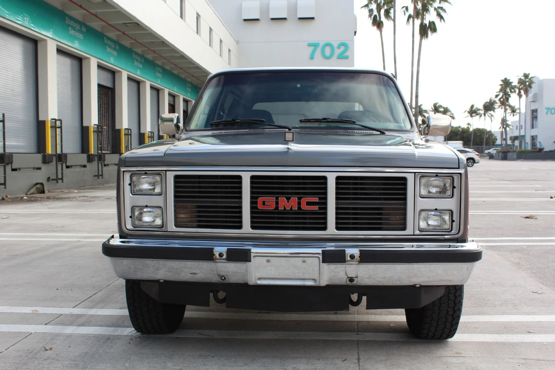 1987 GMC Jimmy 2nd Gen - Image 6 of 31