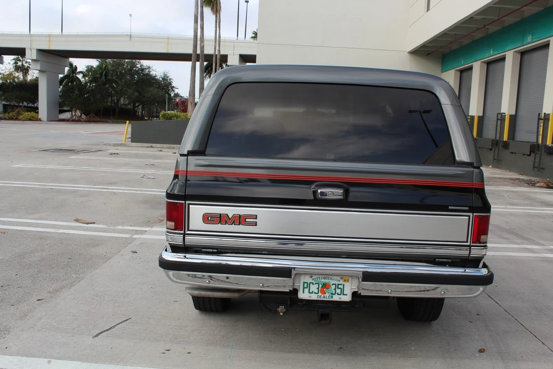 1987 GMC Jimmy 2nd Gen - Image 7 of 31