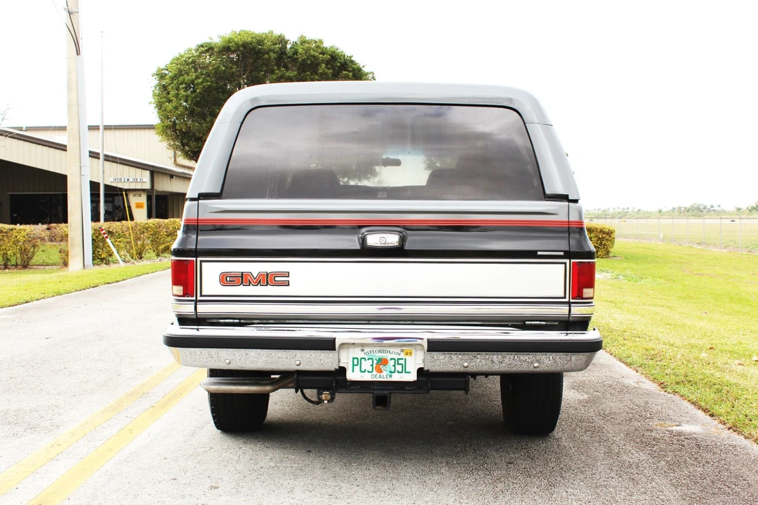 1987 GMC Jimmy 2nd Gen - Image 14 of 31