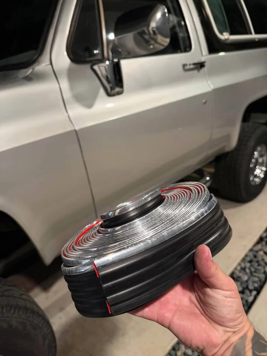 1987 GMC Jimmy 2nd Gen - Image 14 of 20