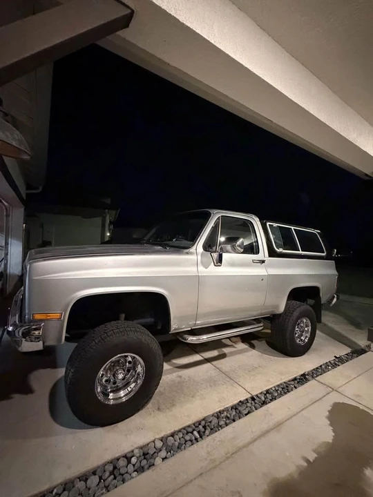 1987 GMC Jimmy 2nd Gen - Image 11 of 20