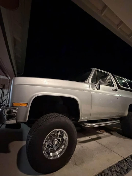 1987 GMC Jimmy 2nd Gen - Image 13 of 20