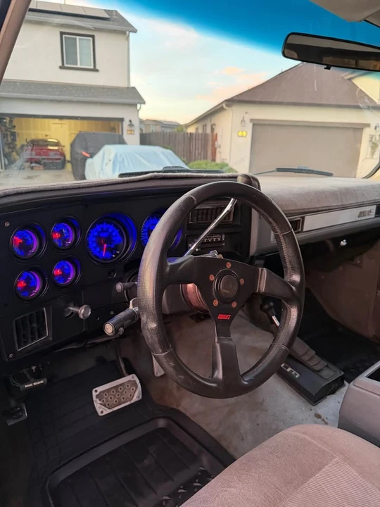 1987 GMC Jimmy 2nd Gen - Image 19 of 20