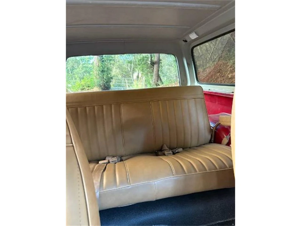 1987 GMC Jimmy 2nd Gen - Image 4 of 9