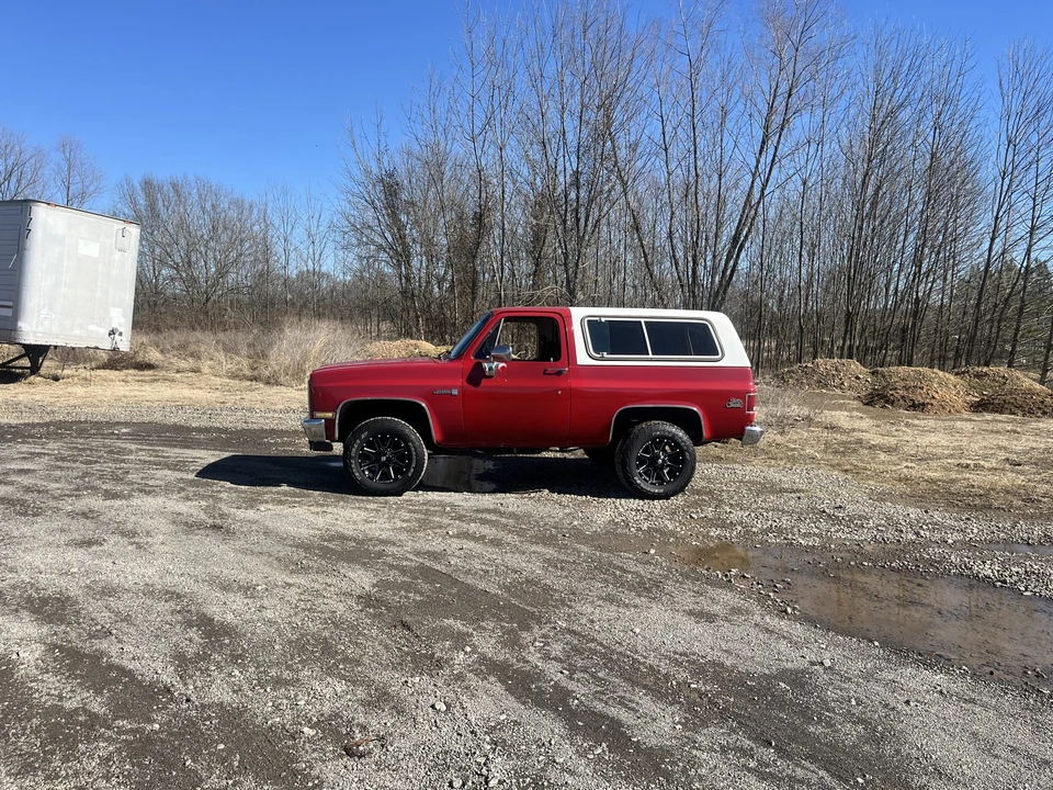 1987 GMC Jimmy 2nd Gen - Image 12 of 31