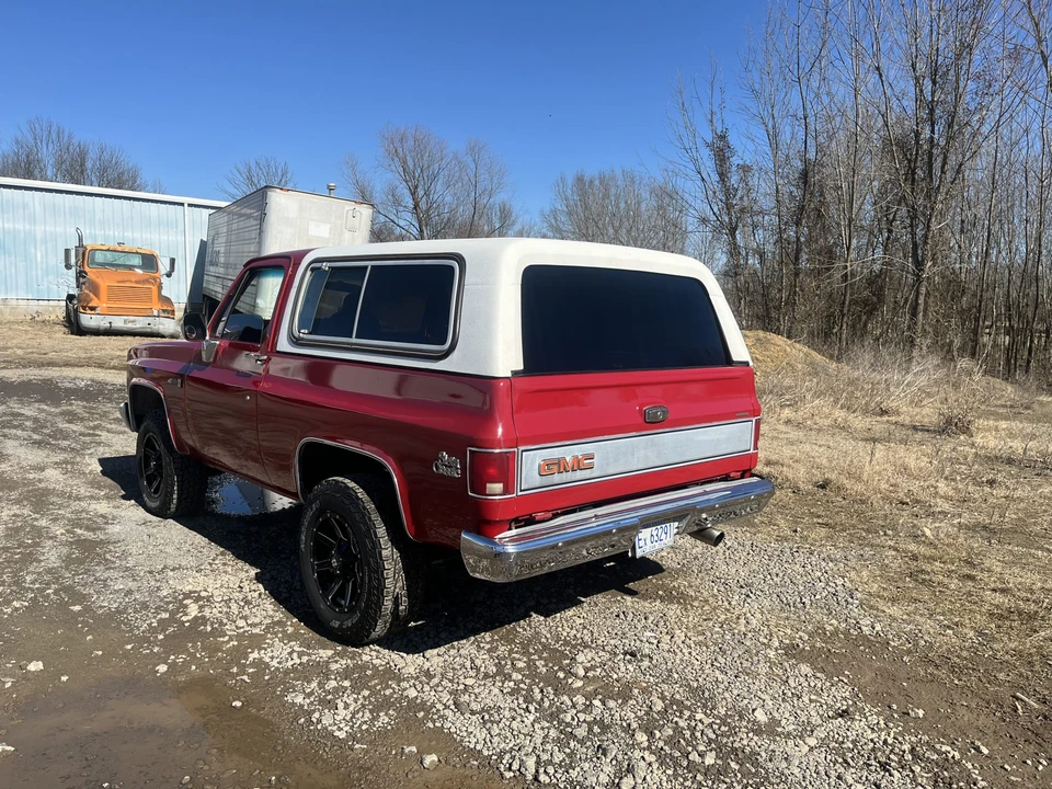 1987 GMC Jimmy 2nd Gen - Image 8 of 31