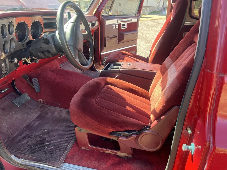 1987 GMC Jimmy 2nd Gen - Image 17 of 31